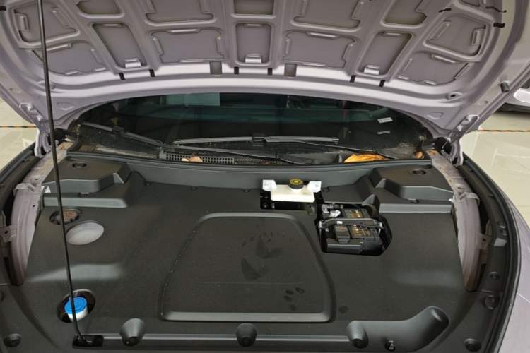 Used XPeng MONA M03 2025 502 Long-Range Max Engine Bay