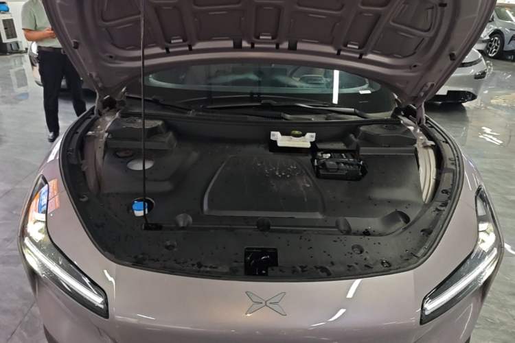 Used XPeng MONA M03 2025 502 Long-Range Max Engine Bay