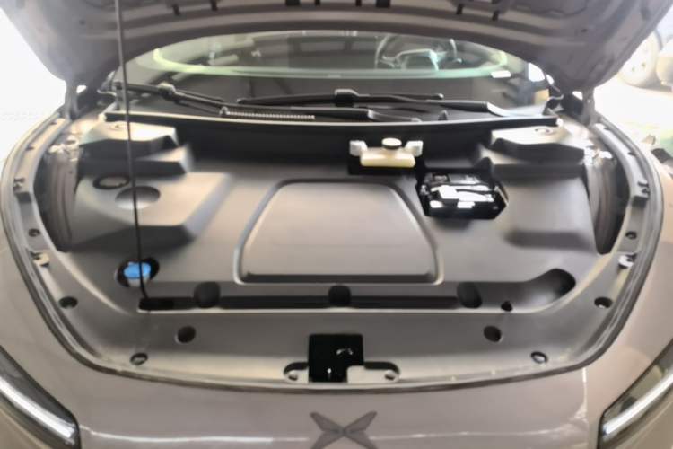 Used XPeng MONA M03 2025 600 with Ultra-Long Range Max Engine Bay