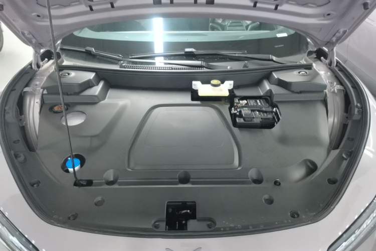 Used XPeng MONA M03 2025 515 Long-Range Plus Engine Bay