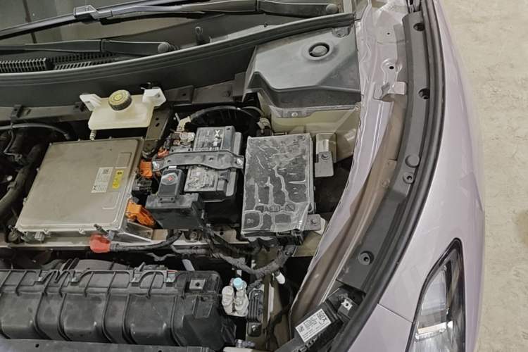 Used XPeng MONA M03 2025 620 Ultra-Long Range Plus Engine Bay Left