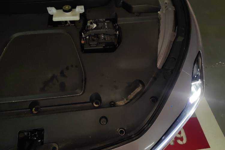 Used XPeng MONA M03 2025 502 Long-Range Max Engine Bay Left