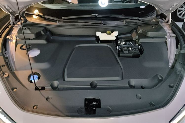 Used XPeng MONA M03 2025 502 Long-Range Max Engine Bay