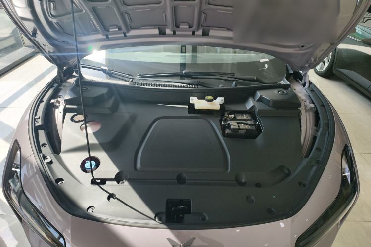 Used XPeng MONA M03 2025 600 with Ultra-Long Range Max Engine Bay