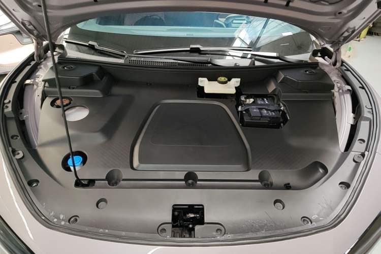 Used XPeng MONA M03 2025 620 Ultra-Long Range Plus Engine Bay