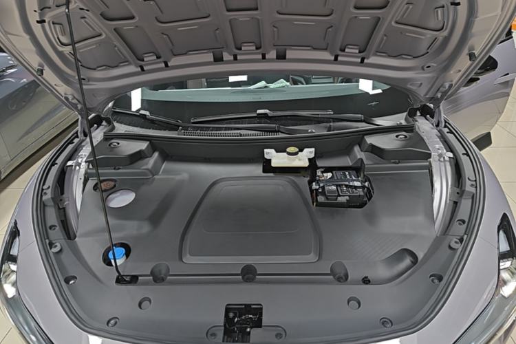 Used XPeng MONA M03 2025 600 with Ultra-Long Range Max Engine Bay