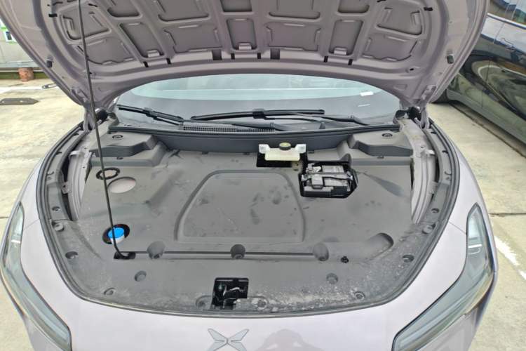 Used XPeng MONA M03 2025 600 with Ultra-Long Range Max Engine Bay