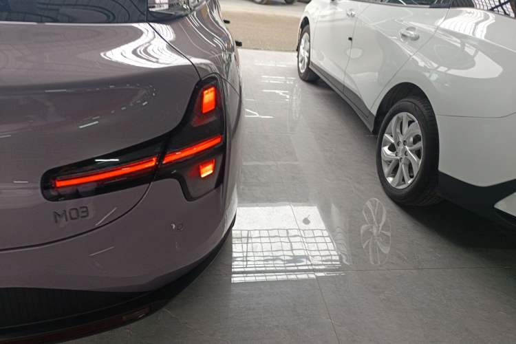 Used XPeng MONA M03 2025 502 Long-Range Max Exterior 3