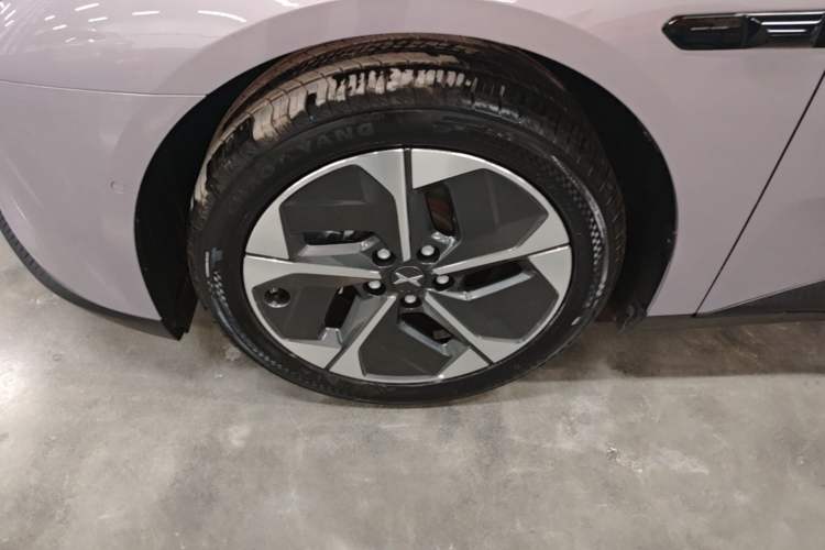 Used XPeng MONA M03 2025 515 Long-Range Plus Exterior 4