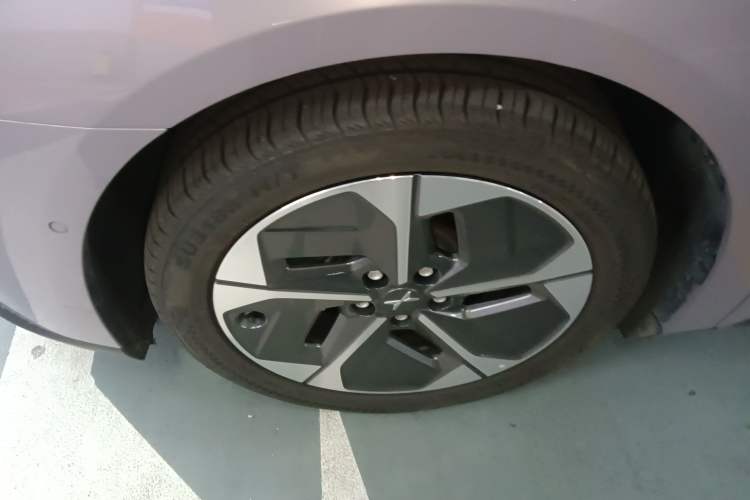 Used XPeng MONA M03 2025 620 Ultra-Long Range Plus Exterior 4
