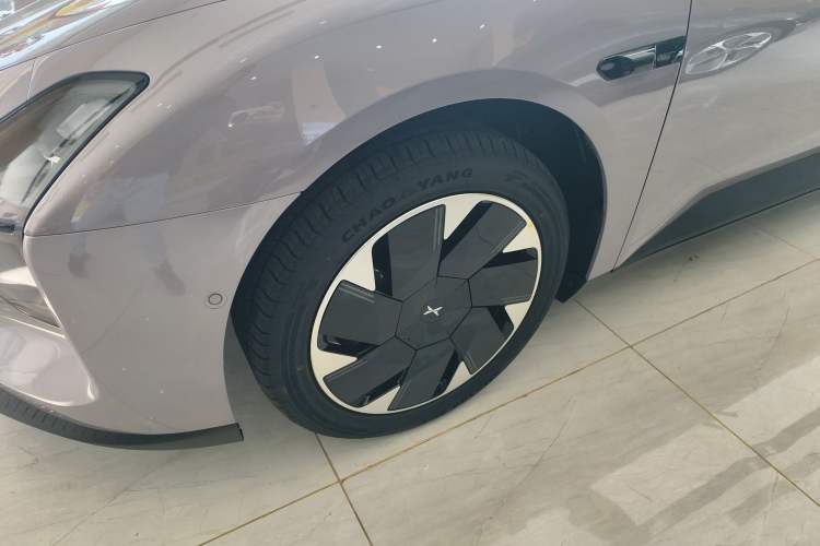 Used XPeng MONA M03 2025 600 with Ultra-Long Range Max Exterior 4