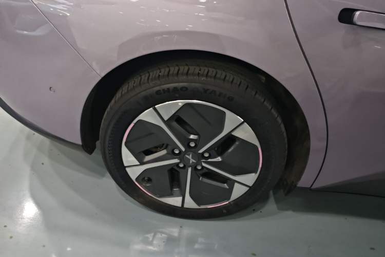 Used XPeng MONA M03 2025 620 Ultra-Long Range Plus Exterior 5
