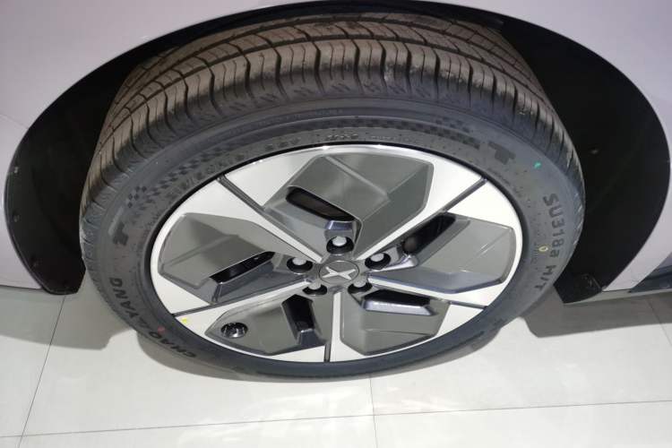 Used XPeng MONA M03 2025 515 Long-Range Plus Exterior 5