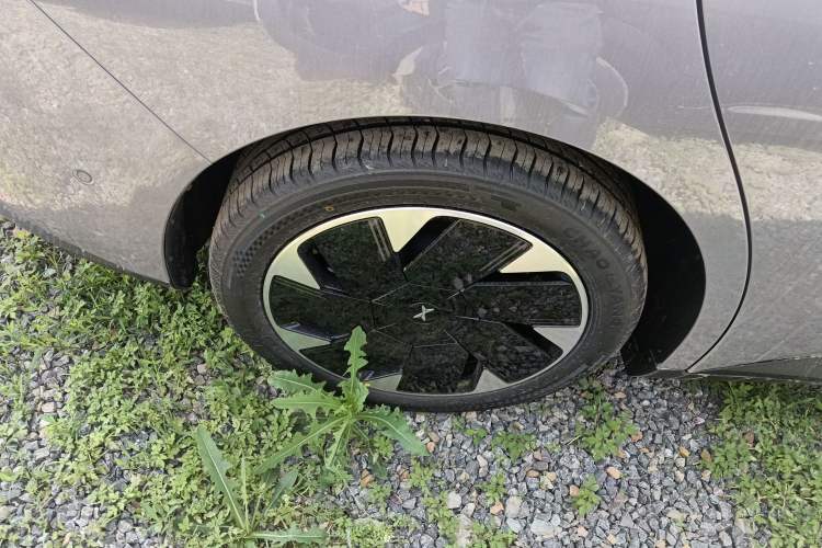 Used XPeng MONA M03 2025 502 Long-Range Max Exterior 5