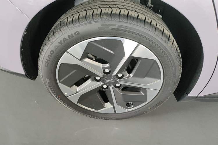 Used XPeng MONA M03 2025 515 Long-Range Plus Exterior 5