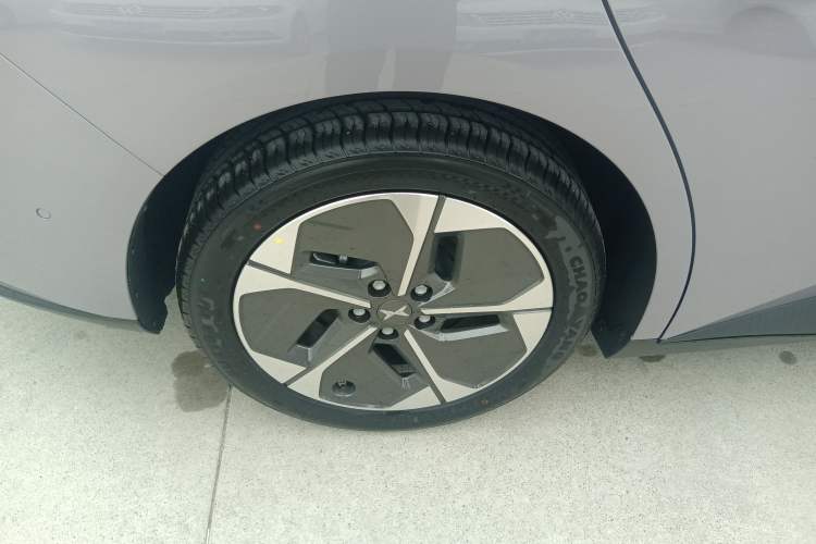 Used XPeng MONA M03 2025 515 Long-Range Plus Exterior 5