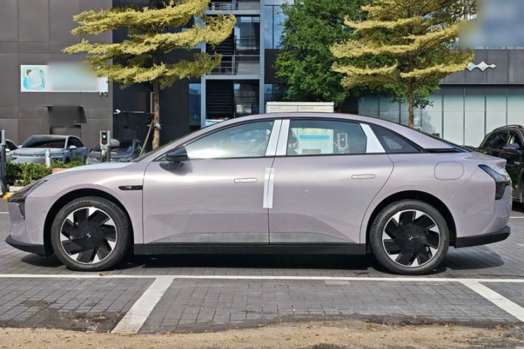 Used XPeng MONA M03 2025 502 Long-Range Max Exterior 9