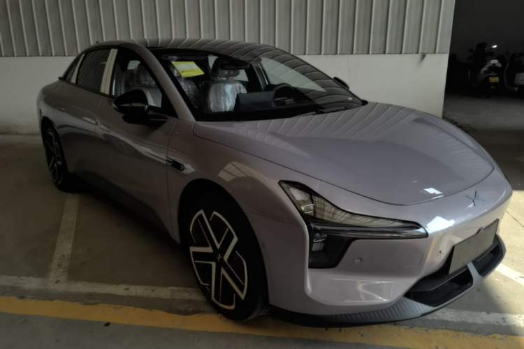 Used XPeng MONA M03 2025 502 Long-Range Max Front Right 45 Deg