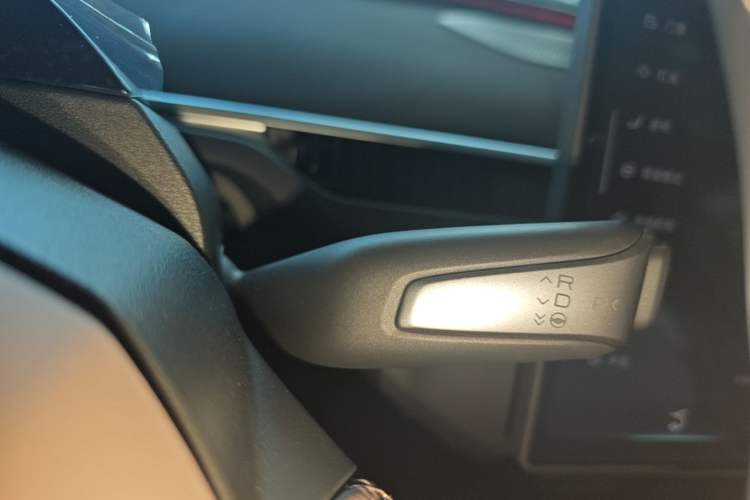 Used XPeng MONA M03 2025 502 Long-Range Max Gear Lever