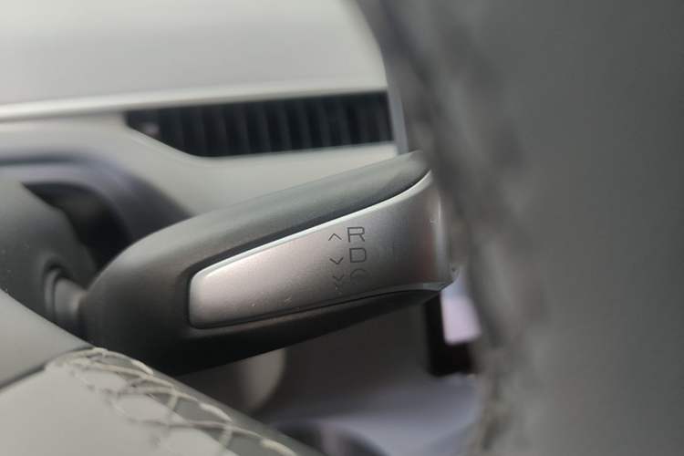 Used XPeng MONA M03 2025 600 with Ultra-Long Range Max Gear Lever