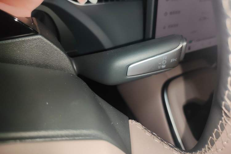 Used XPeng MONA M03 2025 515 Long-Range Plus Gear Lever