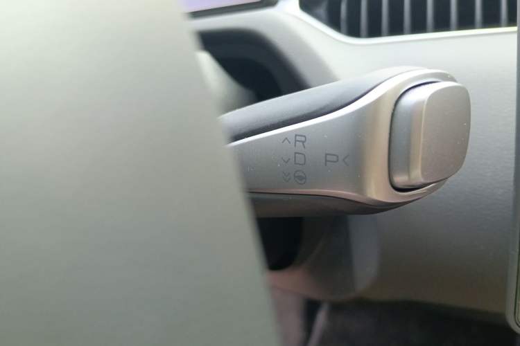 Used XPeng MONA M03 2025 502 Long-Range Max Gear Lever