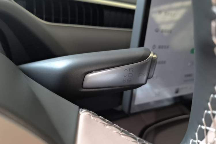 Used XPeng MONA M03 2025 502 Long-Range Max Gear Lever
