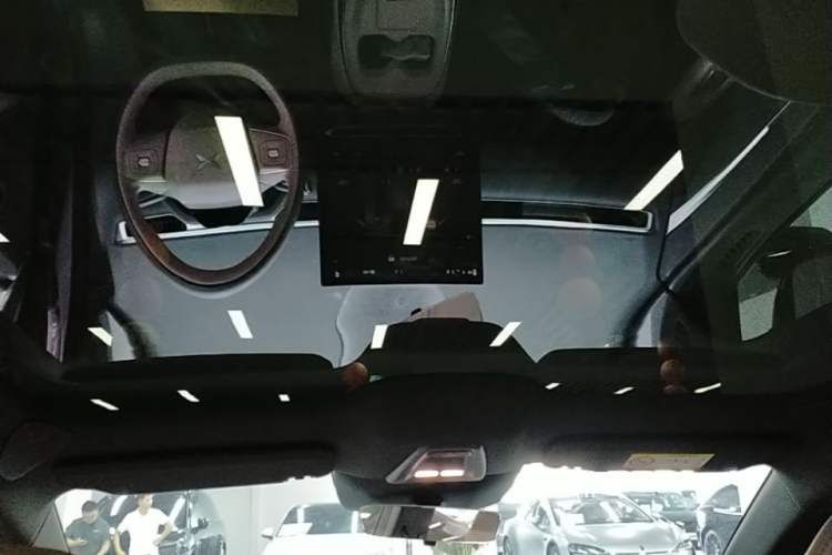 Used XPeng MONA M03 2025 600 with Ultra-Long Range Max Headliner