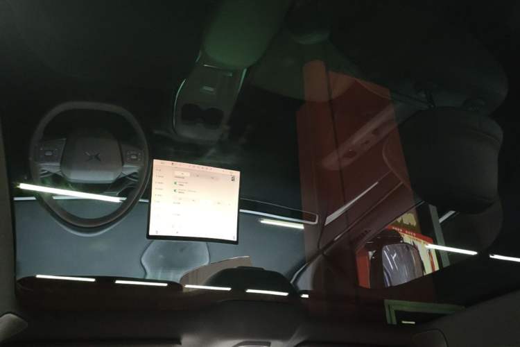 Used XPeng MONA M03 2025 600 with Ultra-Long Range Max Headliner