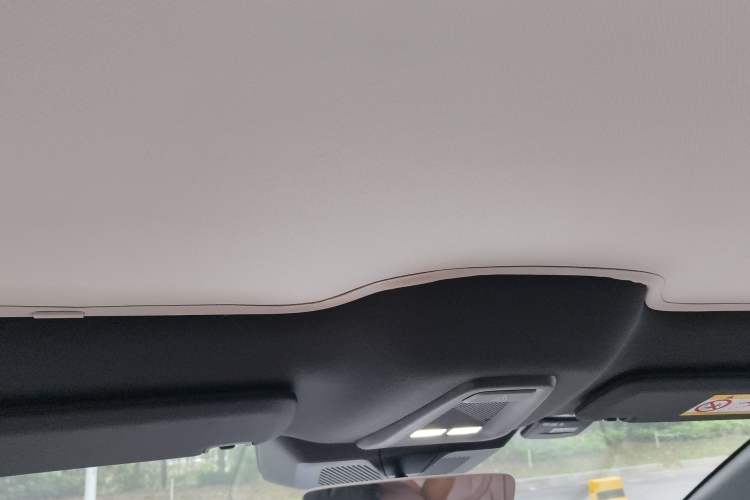 Used XPeng MONA M03 2025 515 Long-Range Plus Headliner