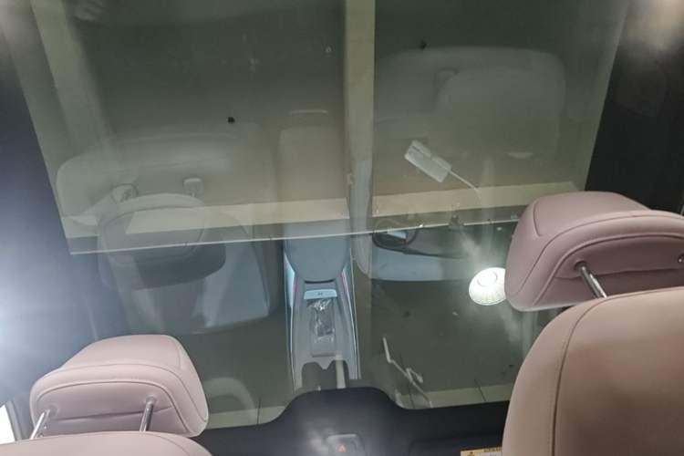 Used XPeng MONA M03 2025 620 Ultra-Long Range Plus Headliner