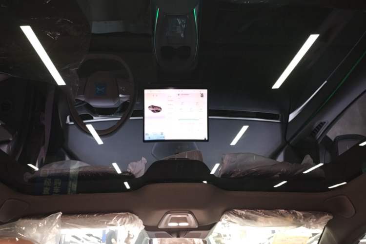 Used XPeng MONA M03 2025 515 Long-Range Plus Headliner