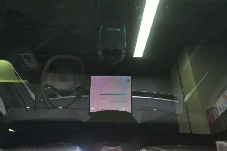 Used XPeng MONA M03 2025 515 Long-Range Plus Headliner