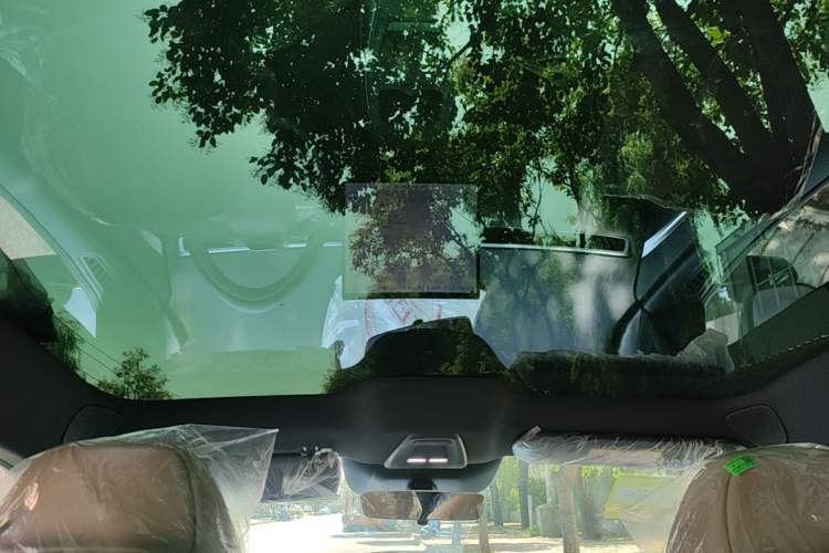 Used XPeng MONA M03 2025 600 with Ultra-Long Range Max Headliner