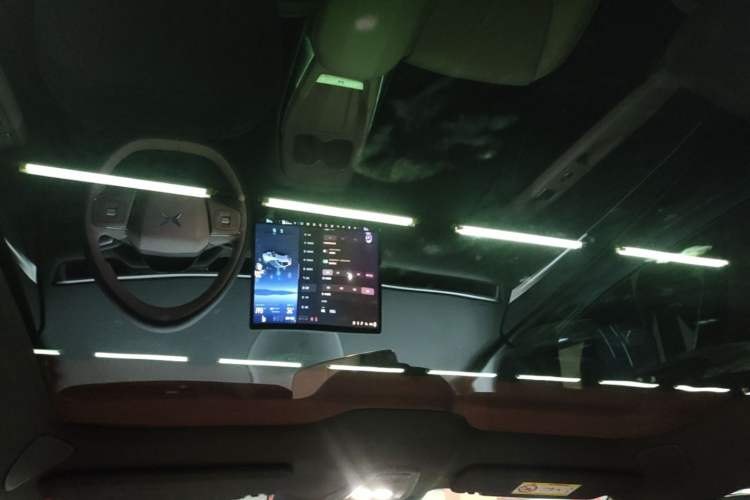 Used XPeng MONA M03 2025 600 with Ultra-Long Range Max Headliner