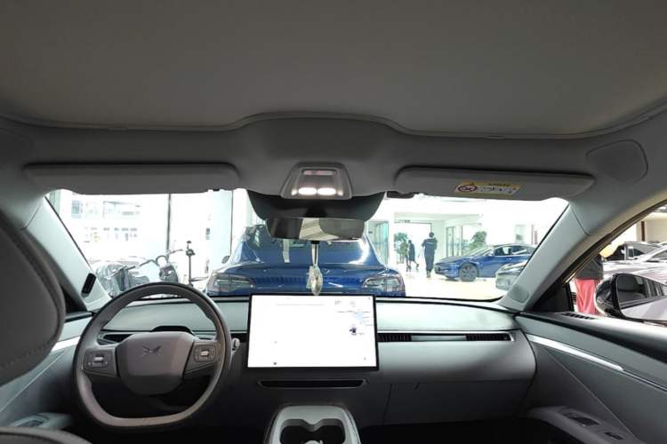 Used XPeng MONA M03 2025 600 with Ultra-Long Range Max Headliner