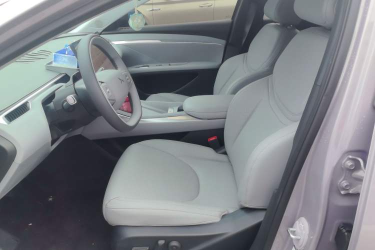 Used XPeng MONA M03 2025 600 with Ultra-Long Range Max Interior 1
