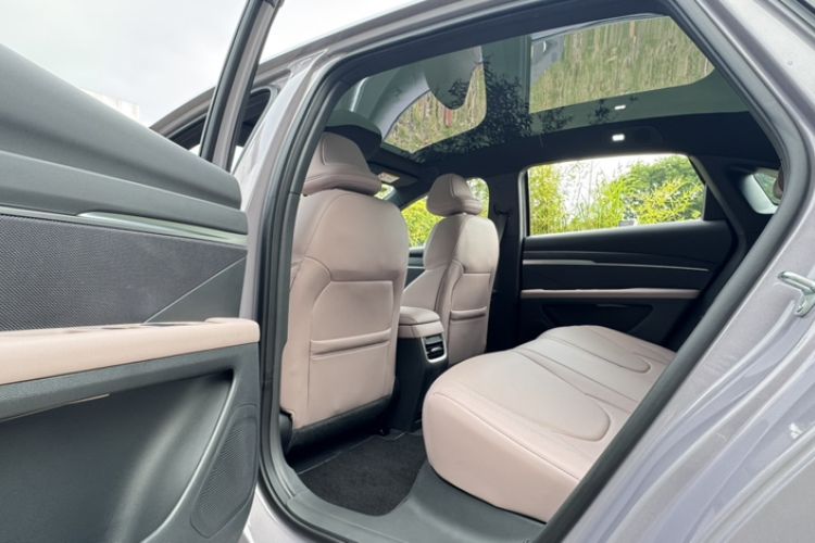 Used XPeng MONA M03 2025 502 Long-Range Max Interior 10