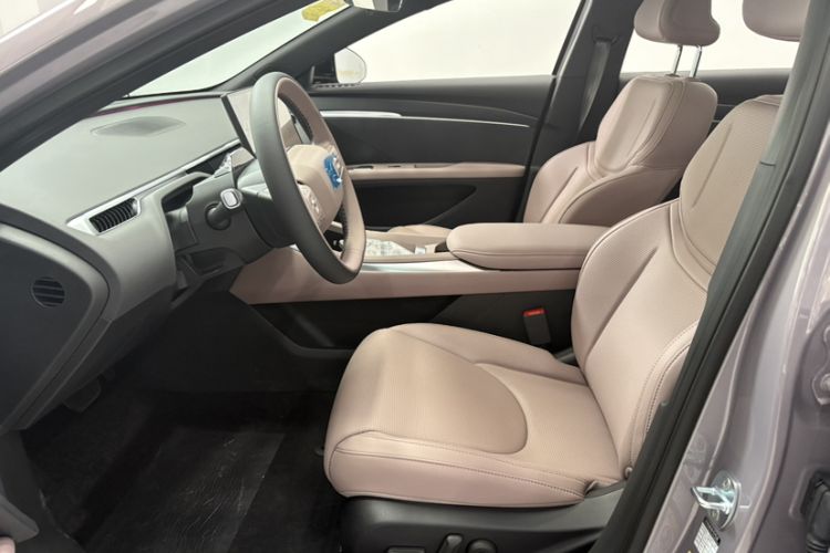 Used XPeng MONA M03 2025 502 Long-Range Max Interior 2