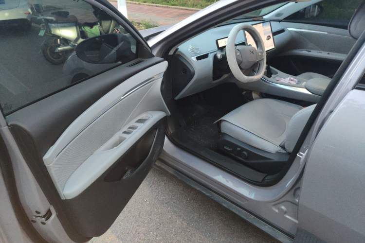 Used XPeng MONA M03 2025 620 Ultra-Long Range Plus Interior 3