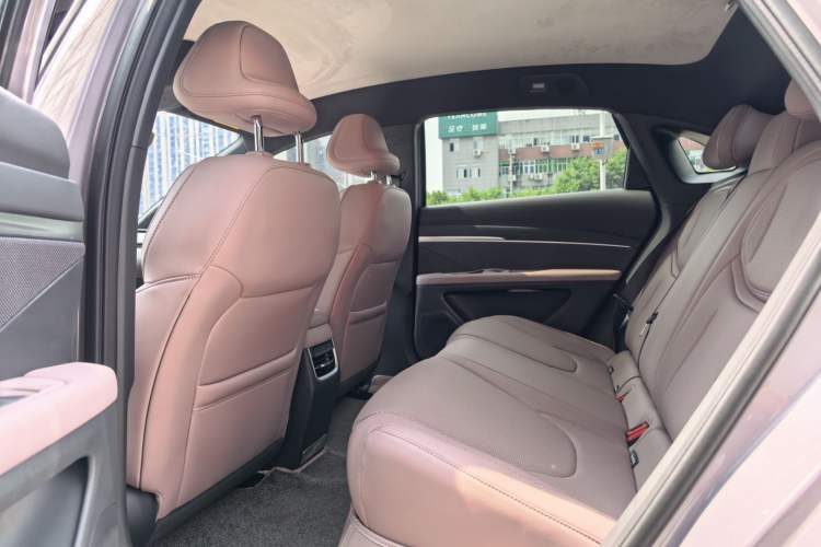 Used XPeng MONA M03 2025 600 with Ultra-Long Range Max Interior 4