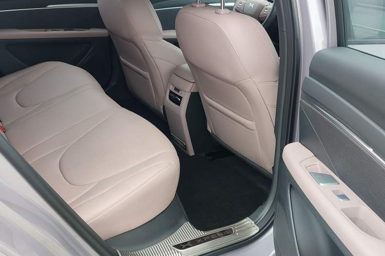 Used XPeng MONA M03 2025 502 Long-Range Max Interior 4