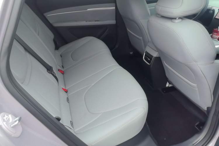 Used XPeng MONA M03 2025 600 with Ultra-Long Range Max Interior 4