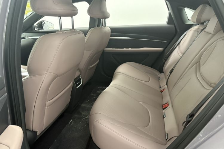 Used XPeng MONA M03 2025 502 Long-Range Max Interior 4