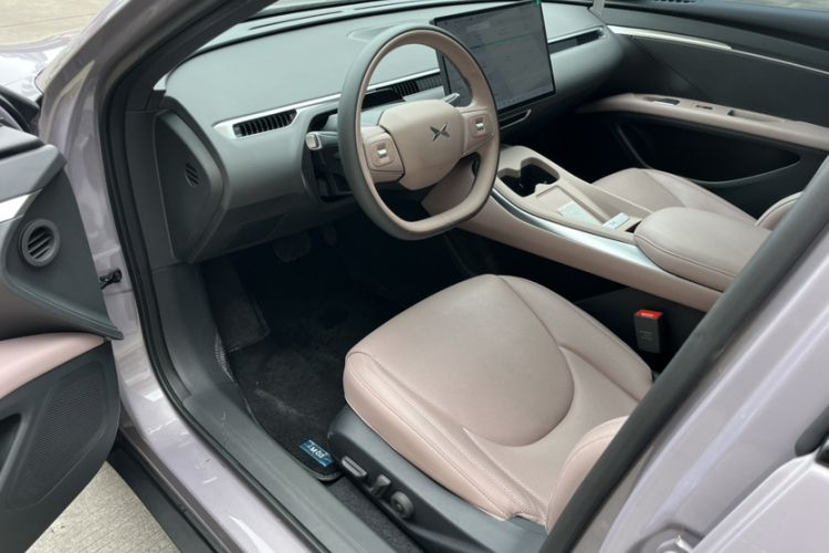 Used XPeng MONA M03 2025 502 Long-Range Max Interior 4