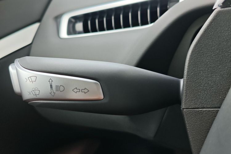Used XPeng MONA M03 2025 502 Long-Range Max Interior 5