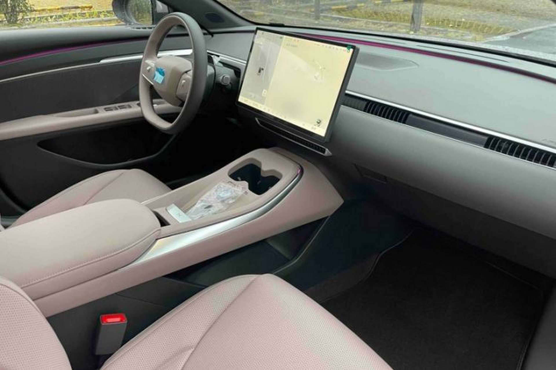 Used XPeng MONA M03 2025 515 Long-Range Plus Interior 6