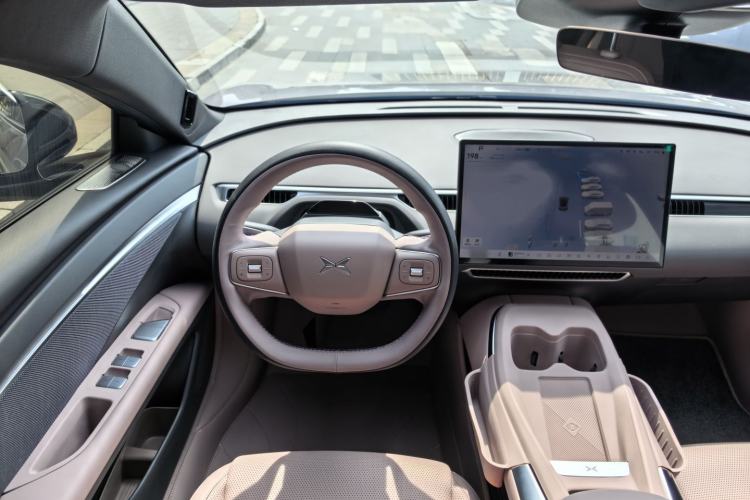 Used XPeng MONA M03 2025 600 with Ultra-Long Range Max Interior 7