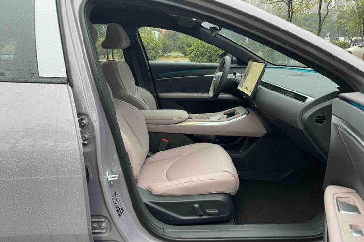 Used XPeng MONA M03 2025 515 Long-Range Plus Interior 8