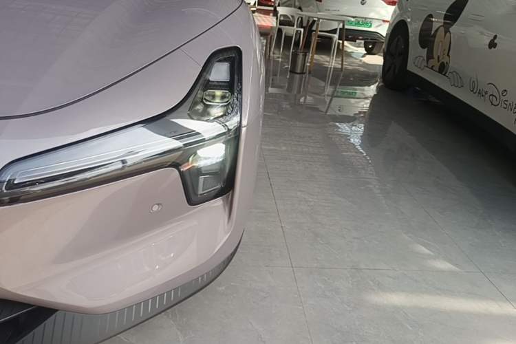 Used XPeng MONA M03 2025 600 with Ultra-Long Range Max Left Front Headlight